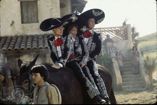 Three Amigos 1986 Watch Classic Western Movie Full Hd Steve Martin Chevy Chase Martin Short